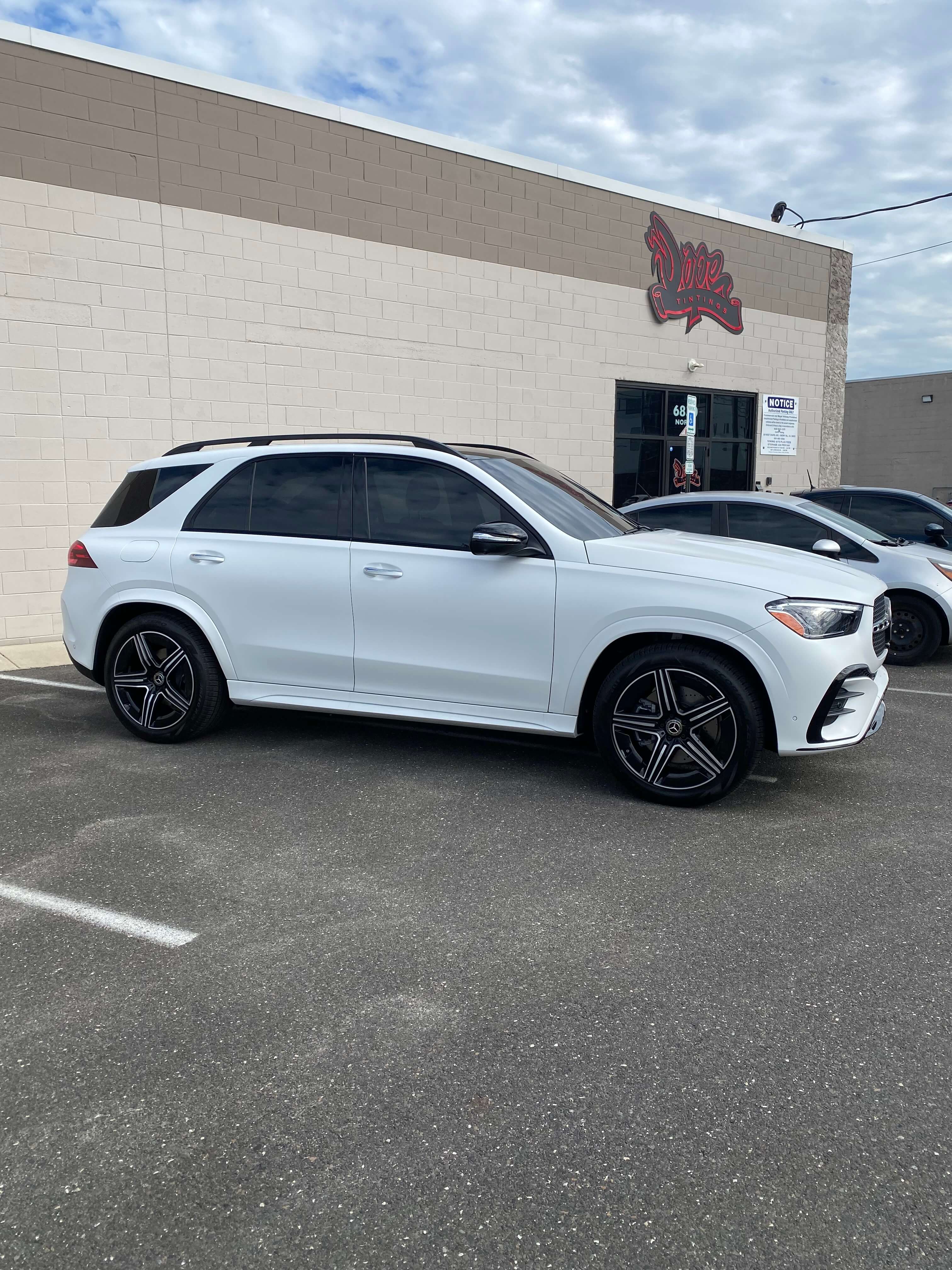 Mercedes GLE Window Tint Guide (2020–Present) | GLE 350, GLE 450, GLE 450e, GLE 580, AMG GLE53 & AMG GLE63