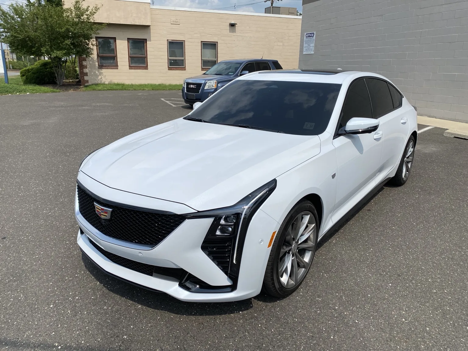 2020–2027 Cadillac CT5 Window Tint Guide: Prices, Shades & Installation — photo 3