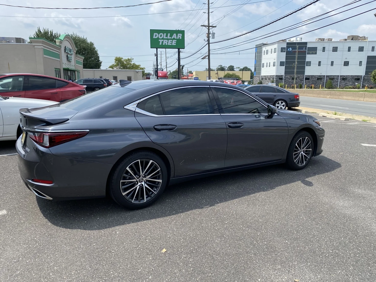 2019–2025 Lexus ES 350 Window Tint Guide: Prices, 35% Tint & Installation — photo 3