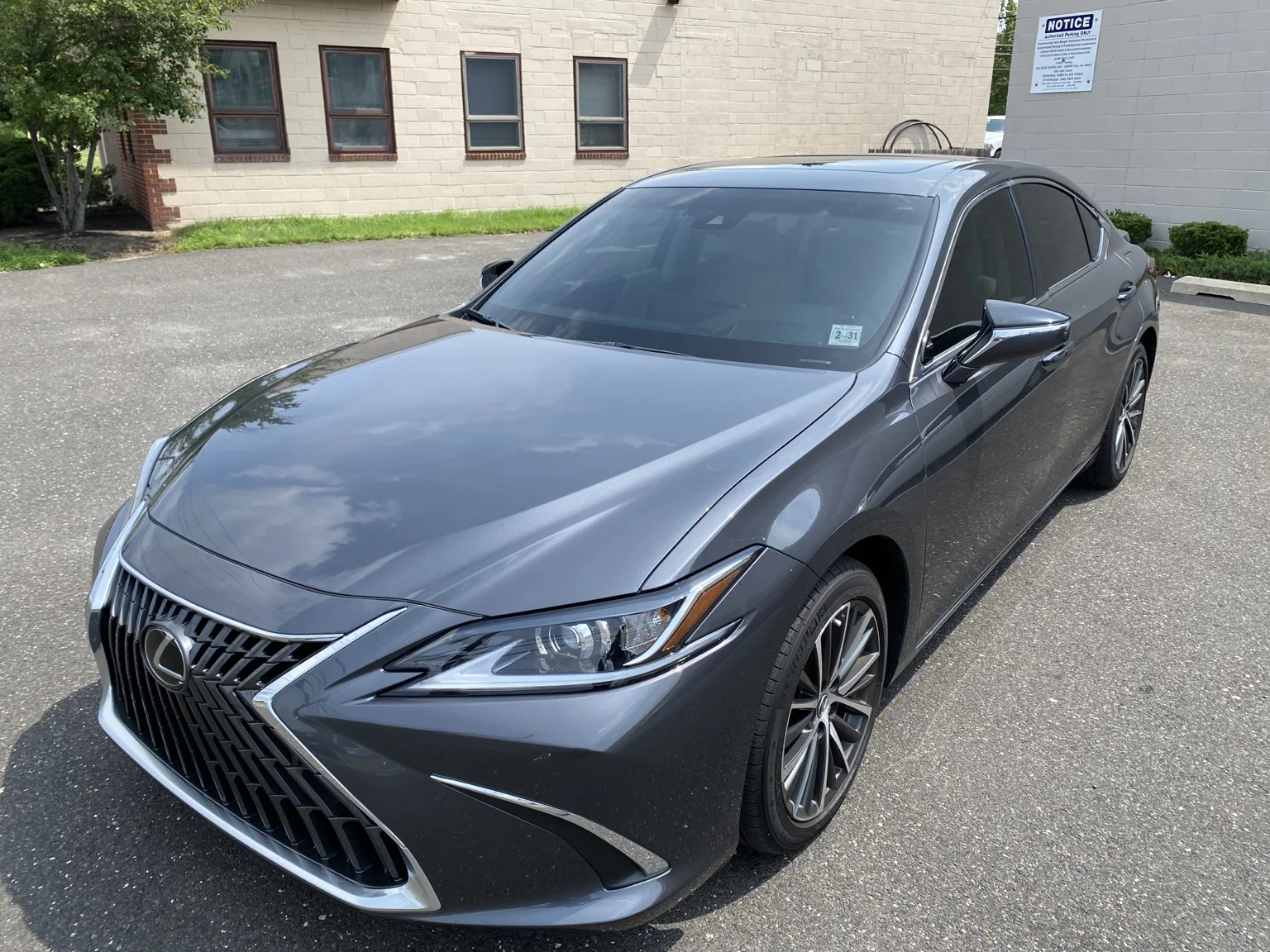 2019–2025 Lexus ES 350 Window Tint Guide: Prices, 35% Tint & Installation — photo 8