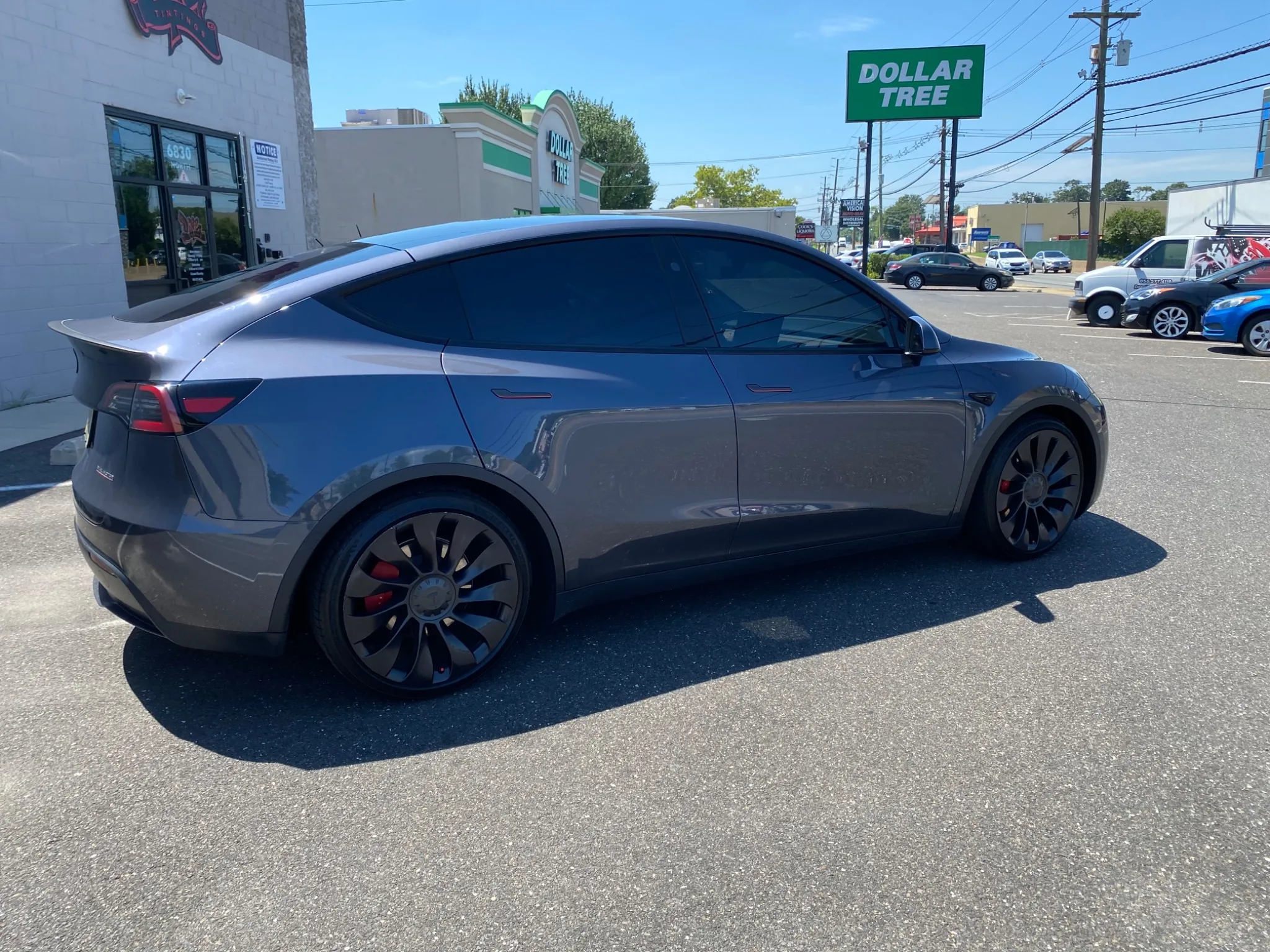 2020–2025 Tesla Model Y Window Tint Guide: Prices, Shades & Installation — photo 6