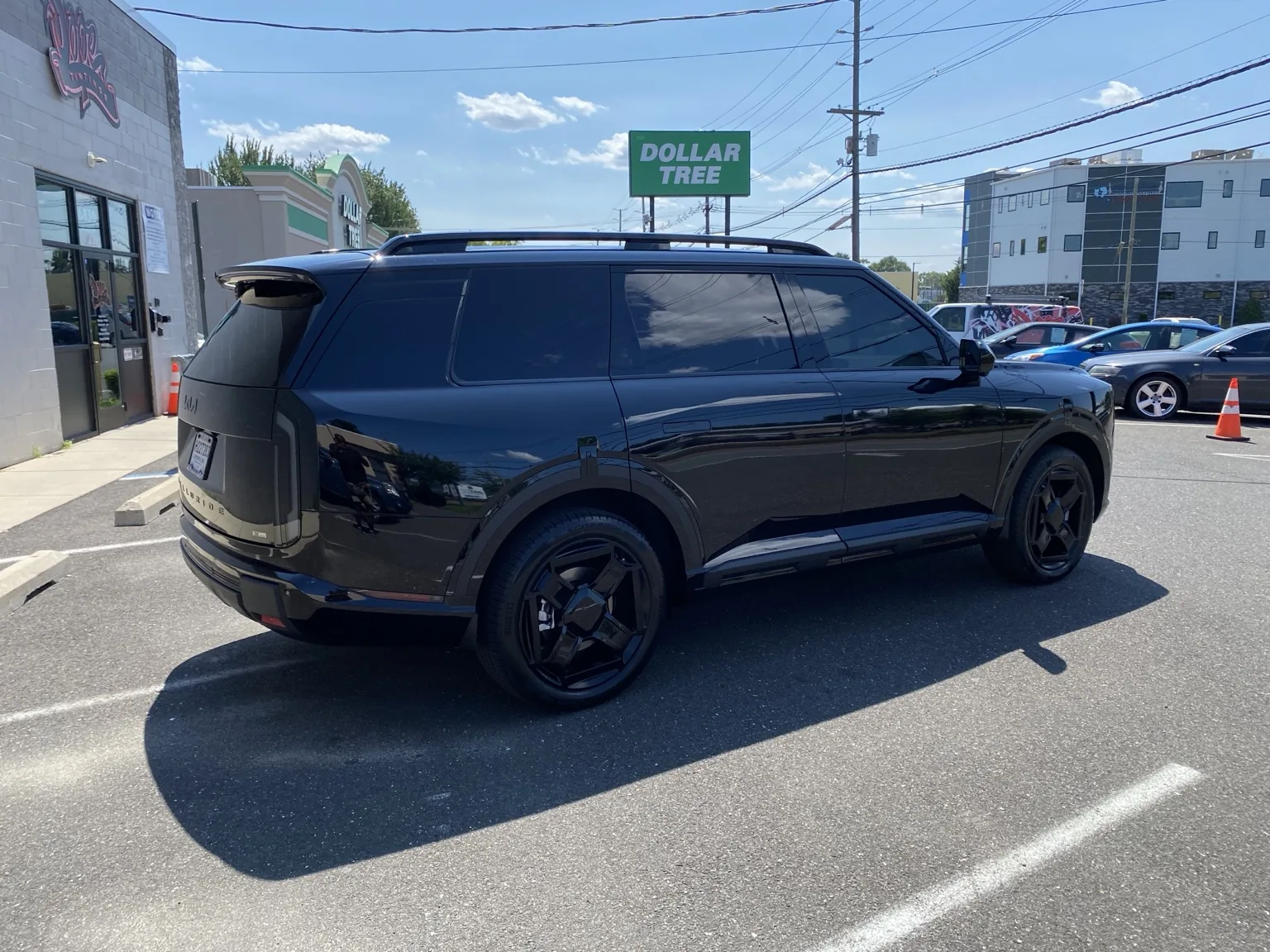 2027 Kia Telluride Window Tint Guide: Prices, Shades & Installation — photo 3
