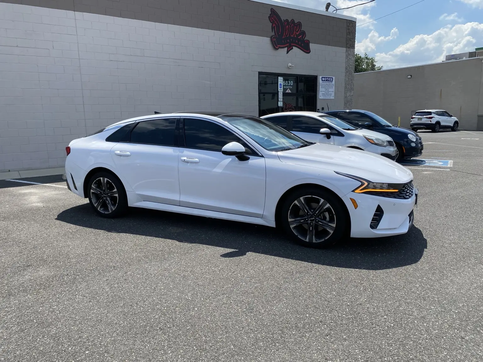 What Does 15% Ceramic Tint Look Like on a 2021–2026 Kia K5?