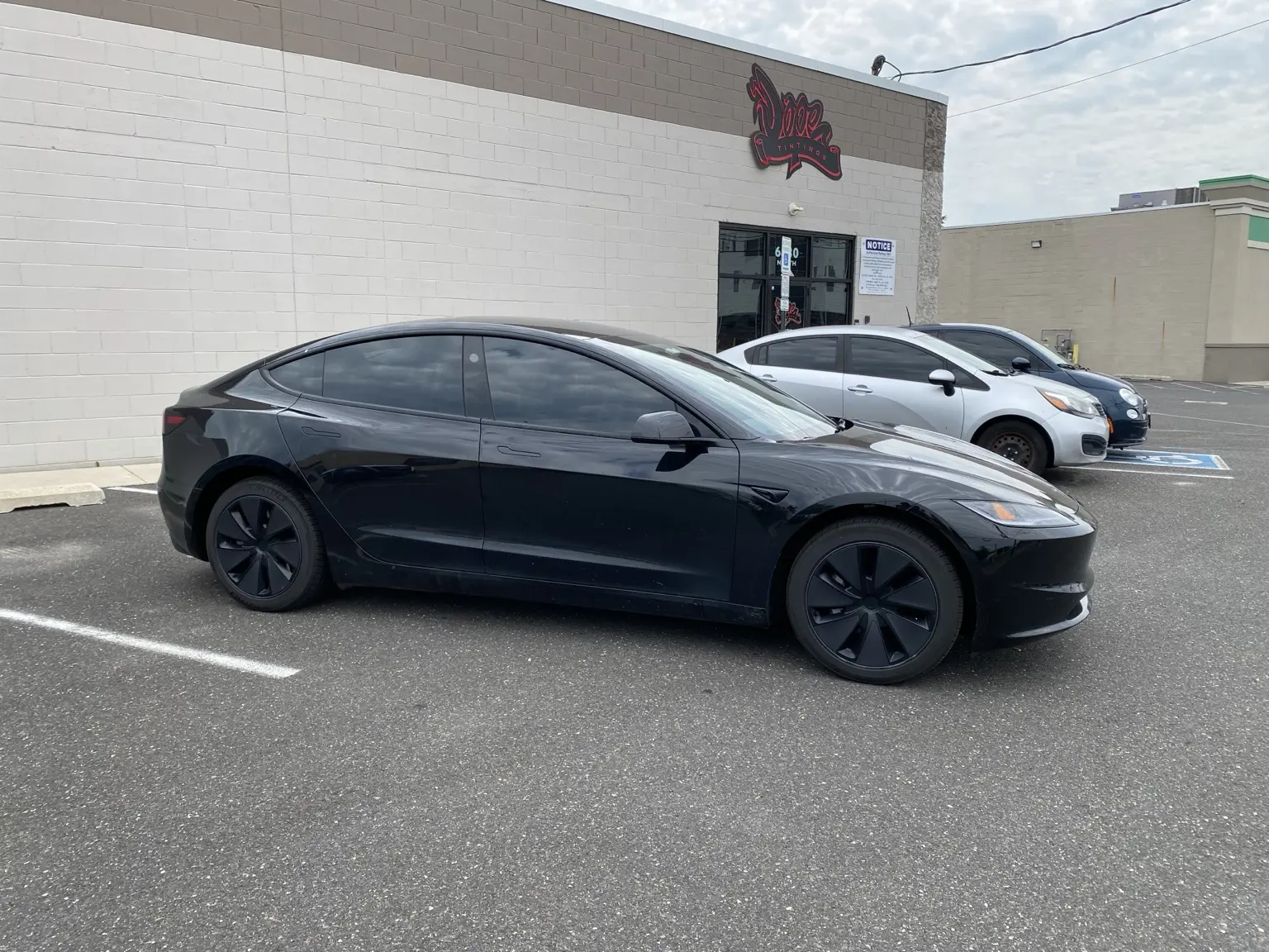 What Does 20% Side Window Tint Look Like on a 2024–Present Tesla Model 3?