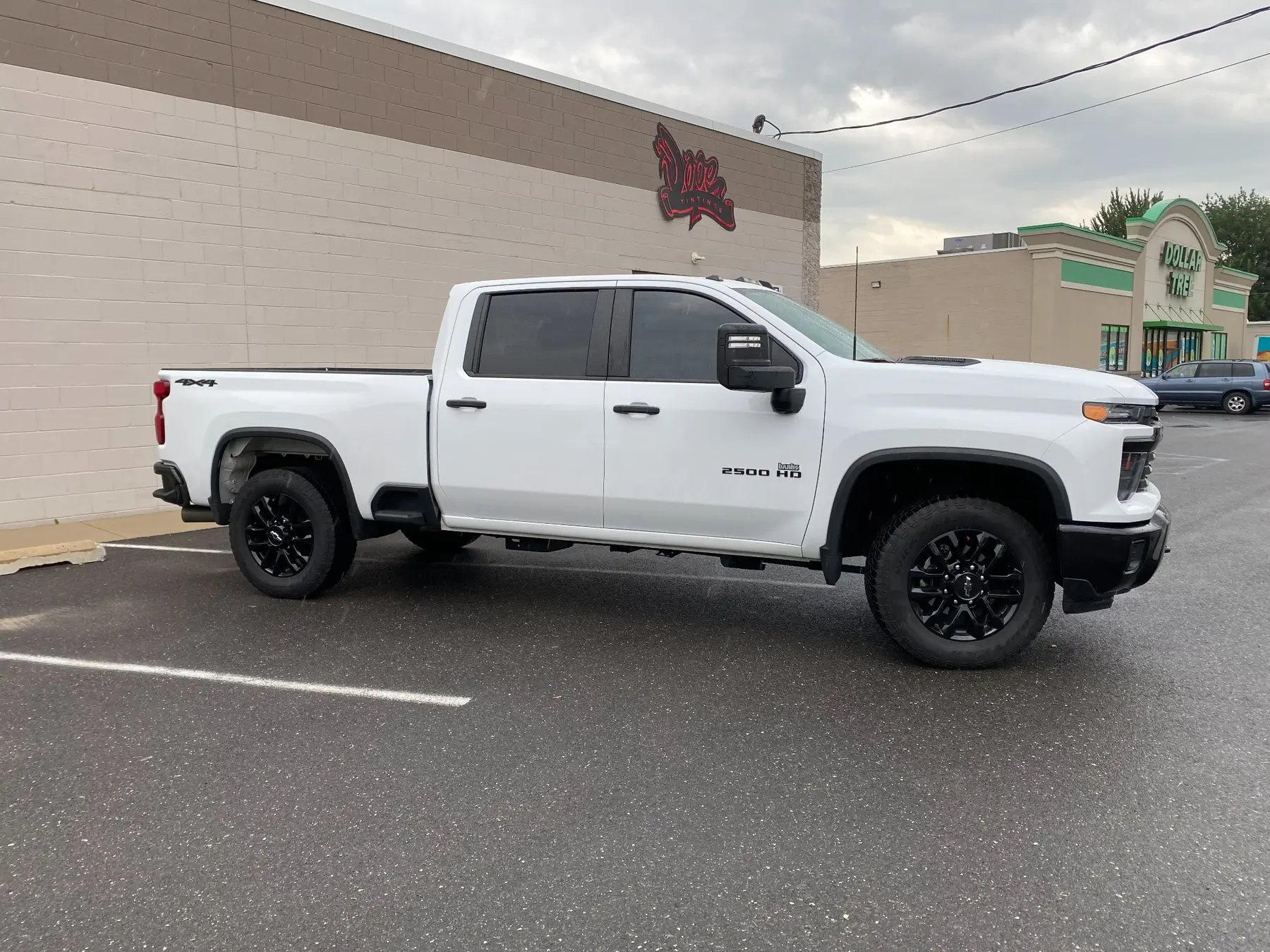 What Does 20% Front Window Tint Look Like on a 2020–2026 Chevrolet Silverado 2500 HD?
