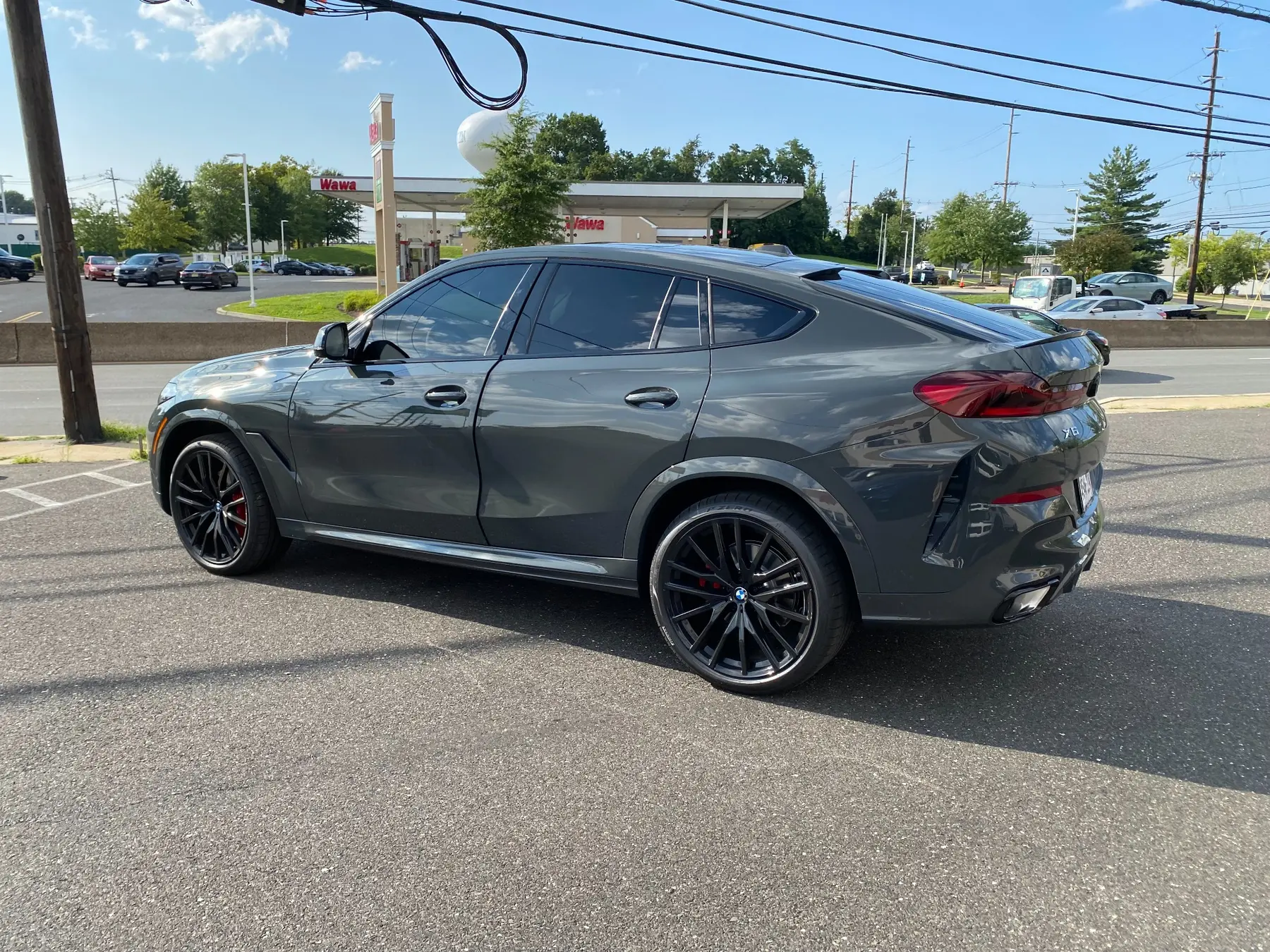 What Does 20% Front Window Tint Look Like on a 2020–2027 BMW X6? — photo 6