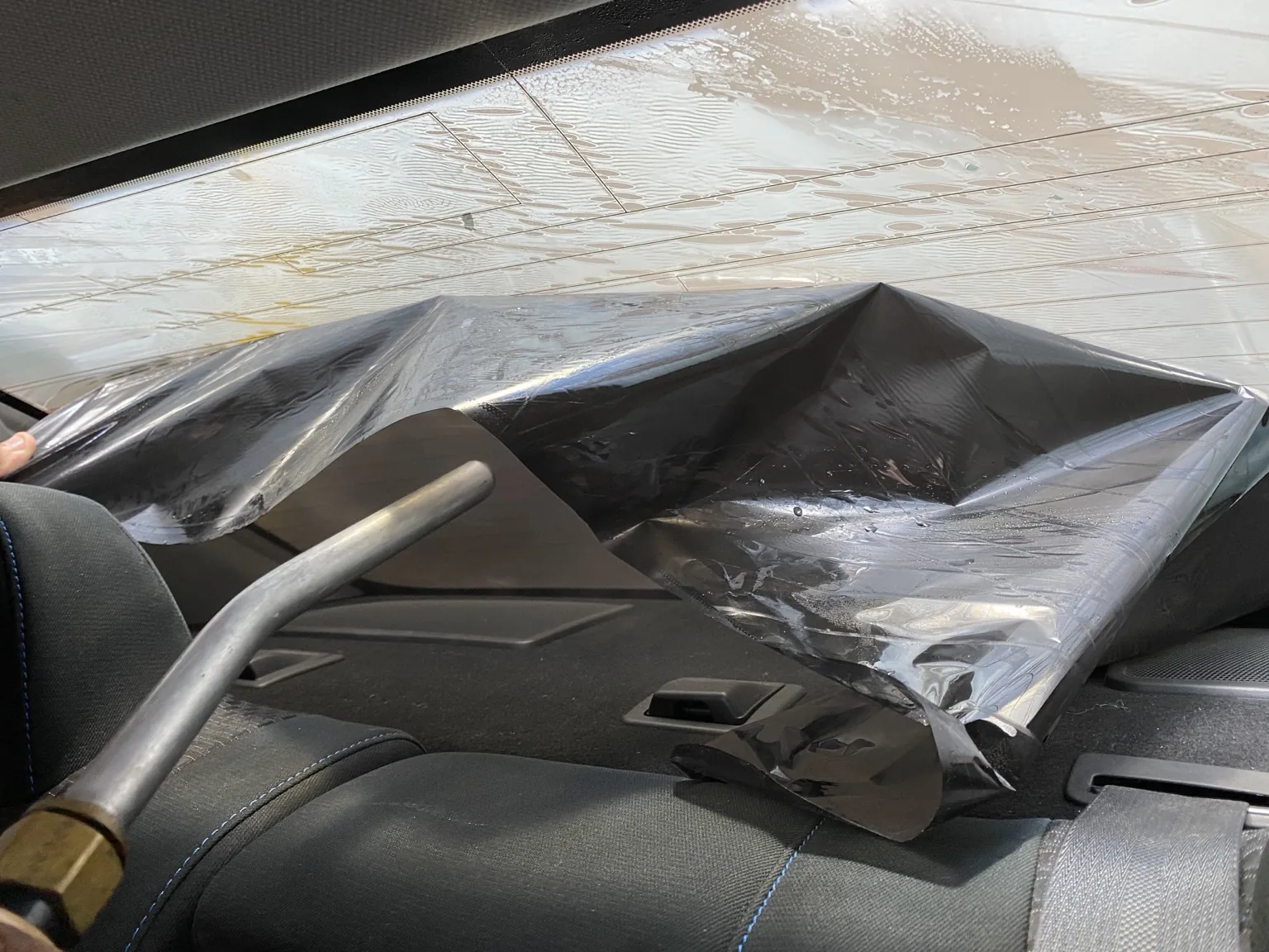Why Is My Back Window Tint Bubbling? — photo 5