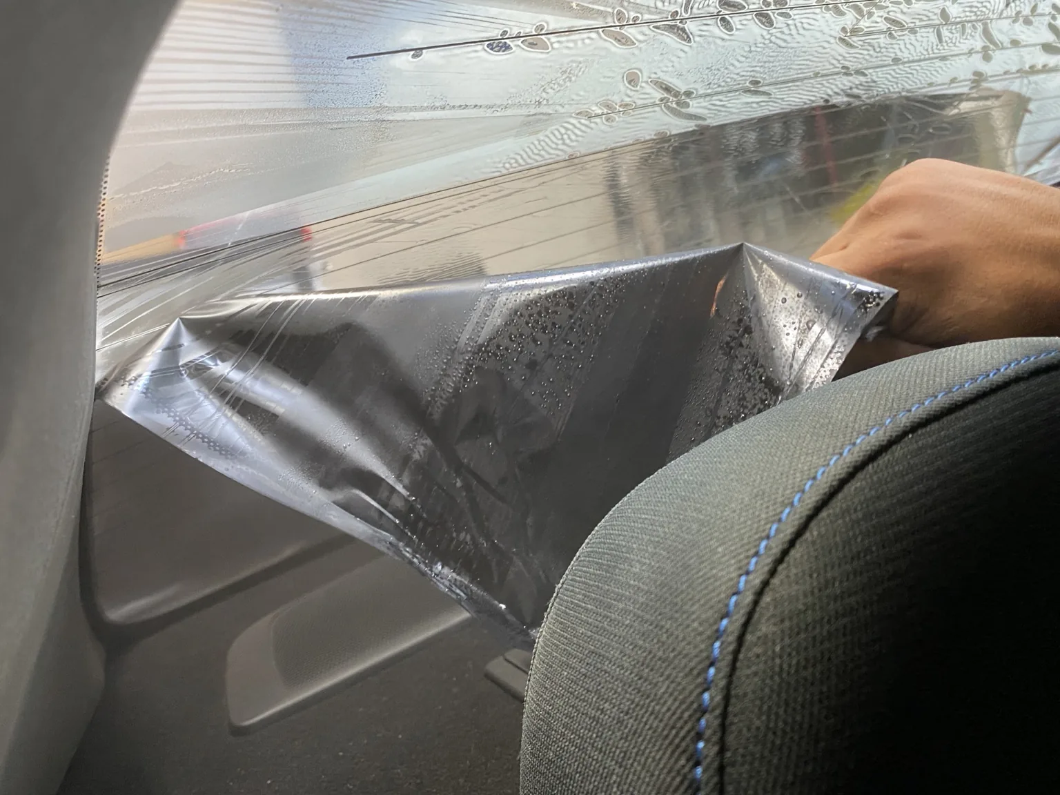 Why Is My Back Window Tint Bubbling? — photo 7