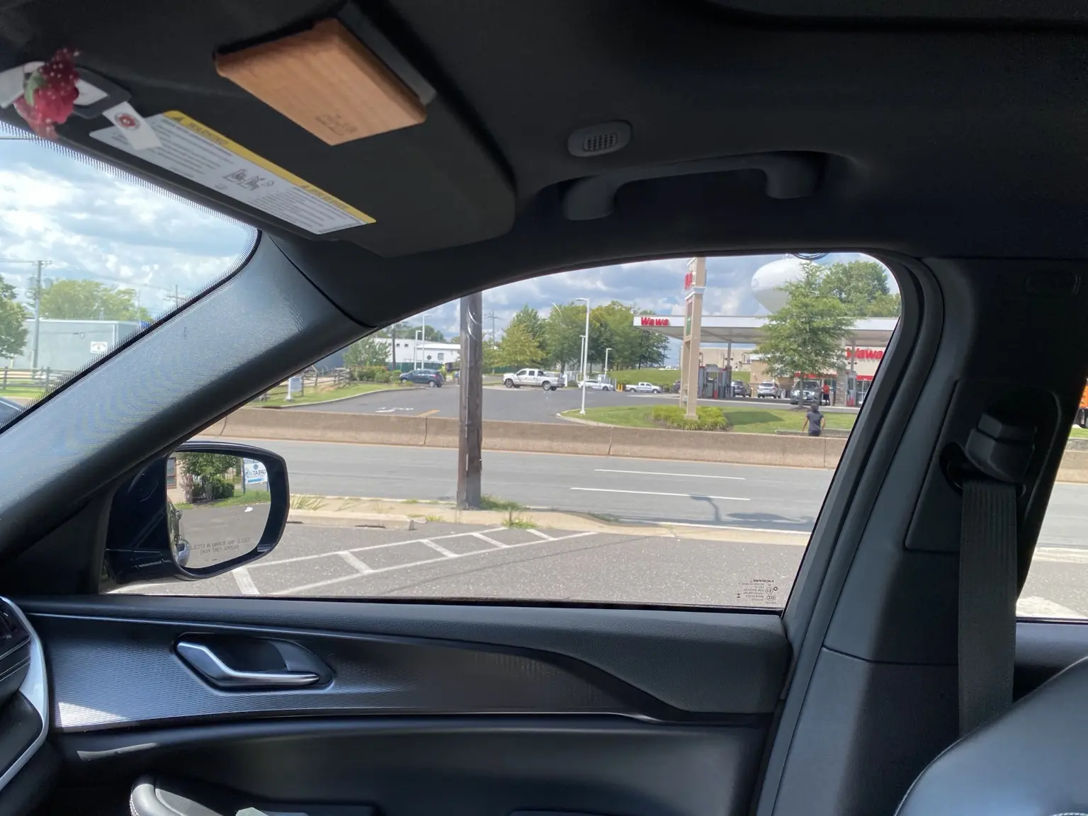 What Does 25% Front Window Tint Look Like on a 2022–2026 Jeep Grand Cherokee? — photo 4