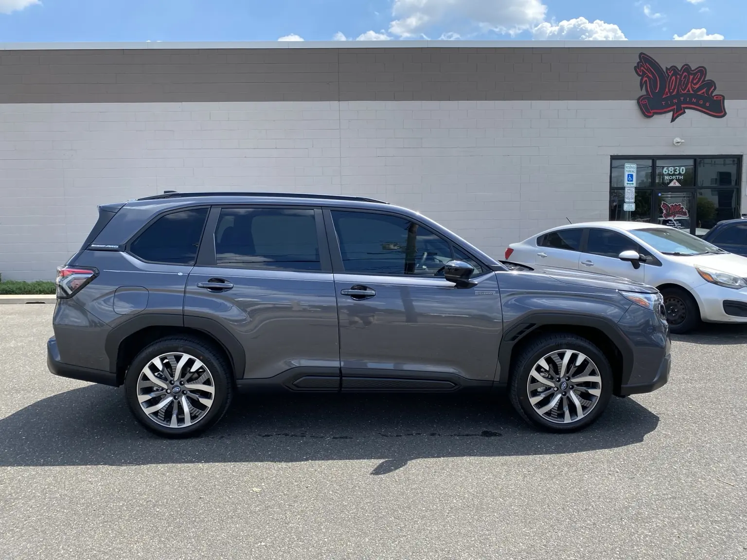 What Does 25% Front Window Tint Look Like on a 2025–Present Subaru Forester? — photo 2