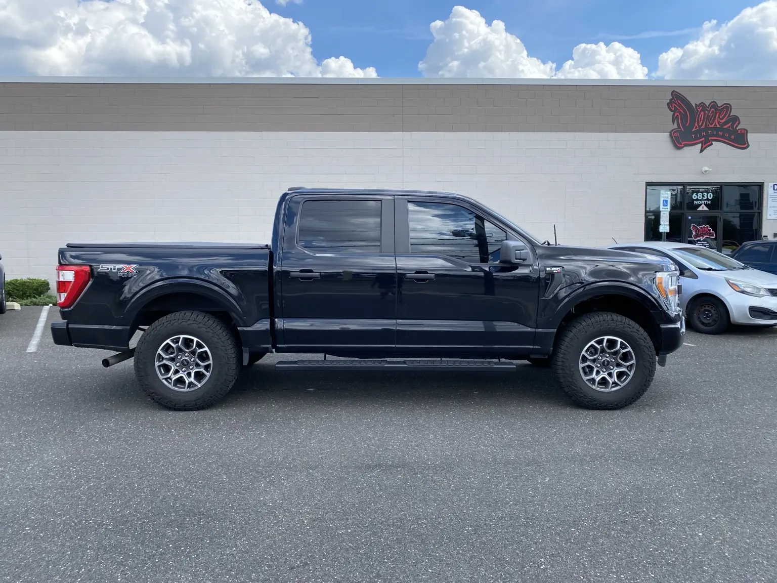 What Does 15% Front Window Tint Look Like on a 2021–2026 Ford F-150? — photo 2