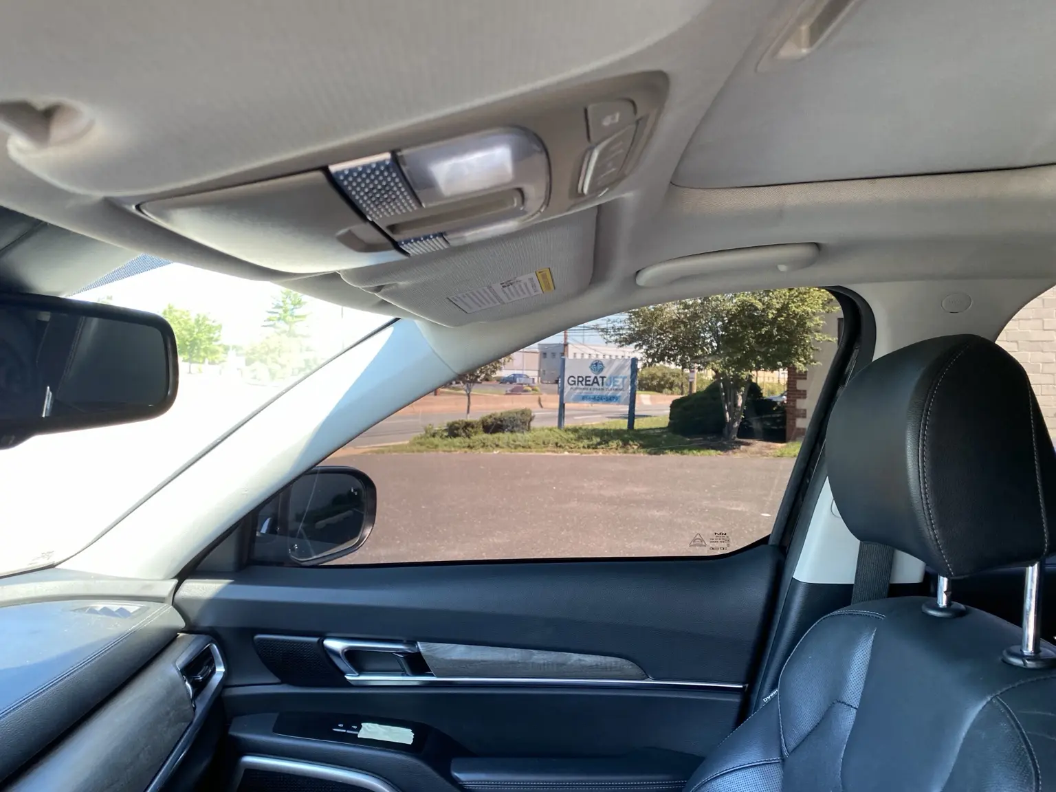 What Does 5% Tint Look Like on a 2020–2026 Kia Telluride? — photo 4