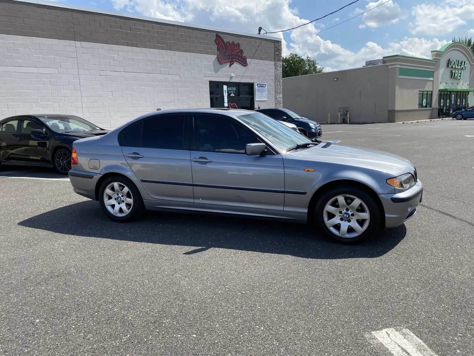 What Does 15% Tint Look Like on a 1999–2005 BMW 325xi?