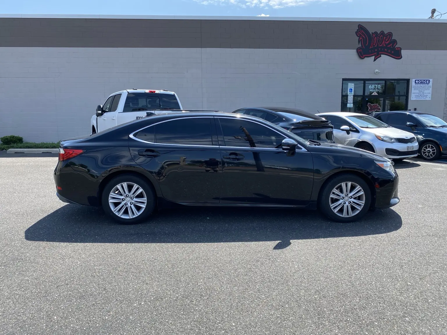 What Does 5% Tint Look Like on a 2013–2018 Lexus ES 350? — photo 2