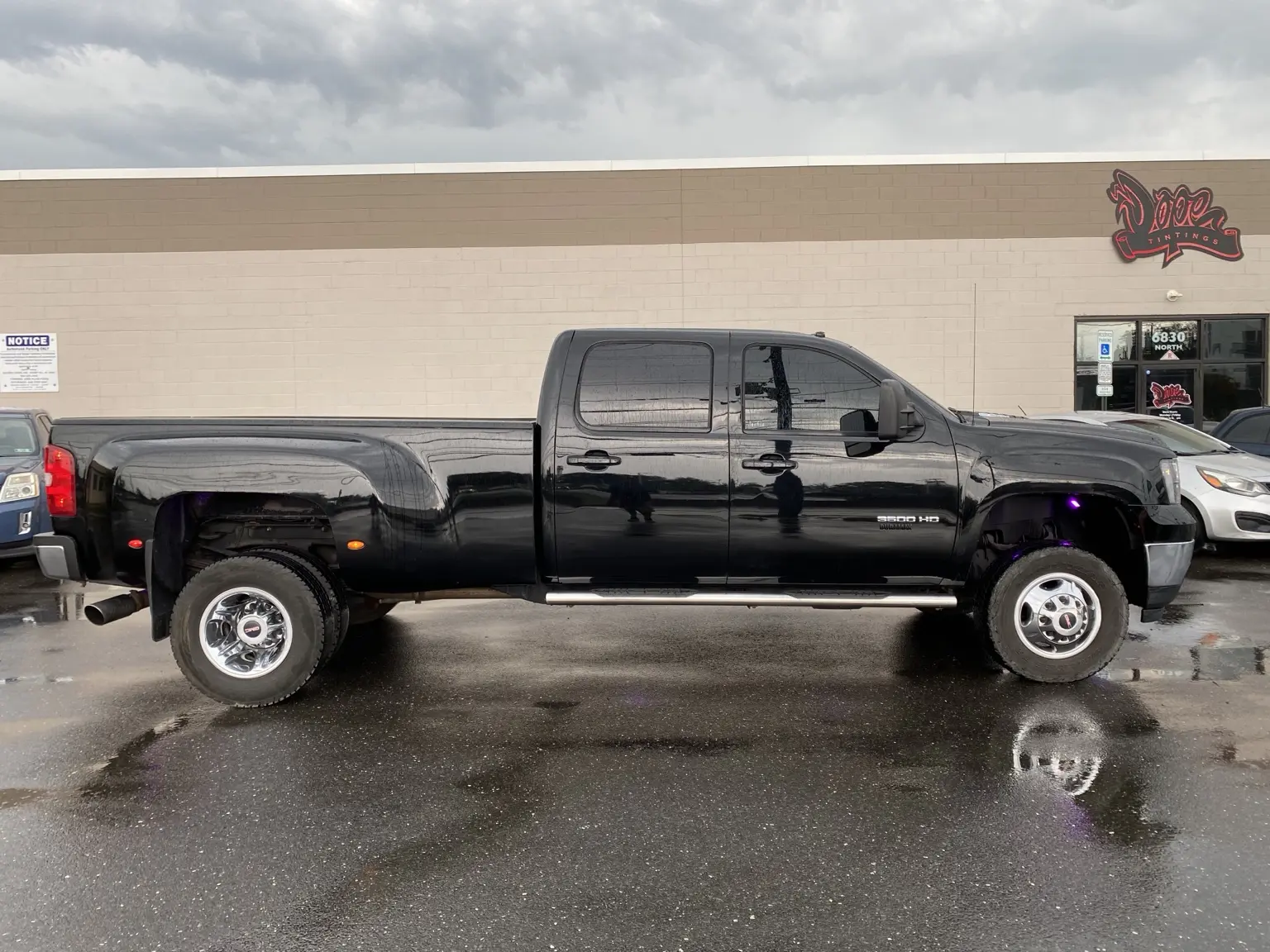 What Does 5% Tint Look Like on a 2007–2013 GMC Sierra 3500 HD? — photo 2