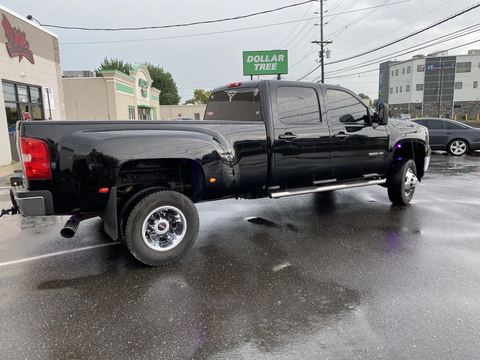 What Does 5% Tint Look Like on a 2007–2013 GMC Sierra 3500 HD? — photo 5