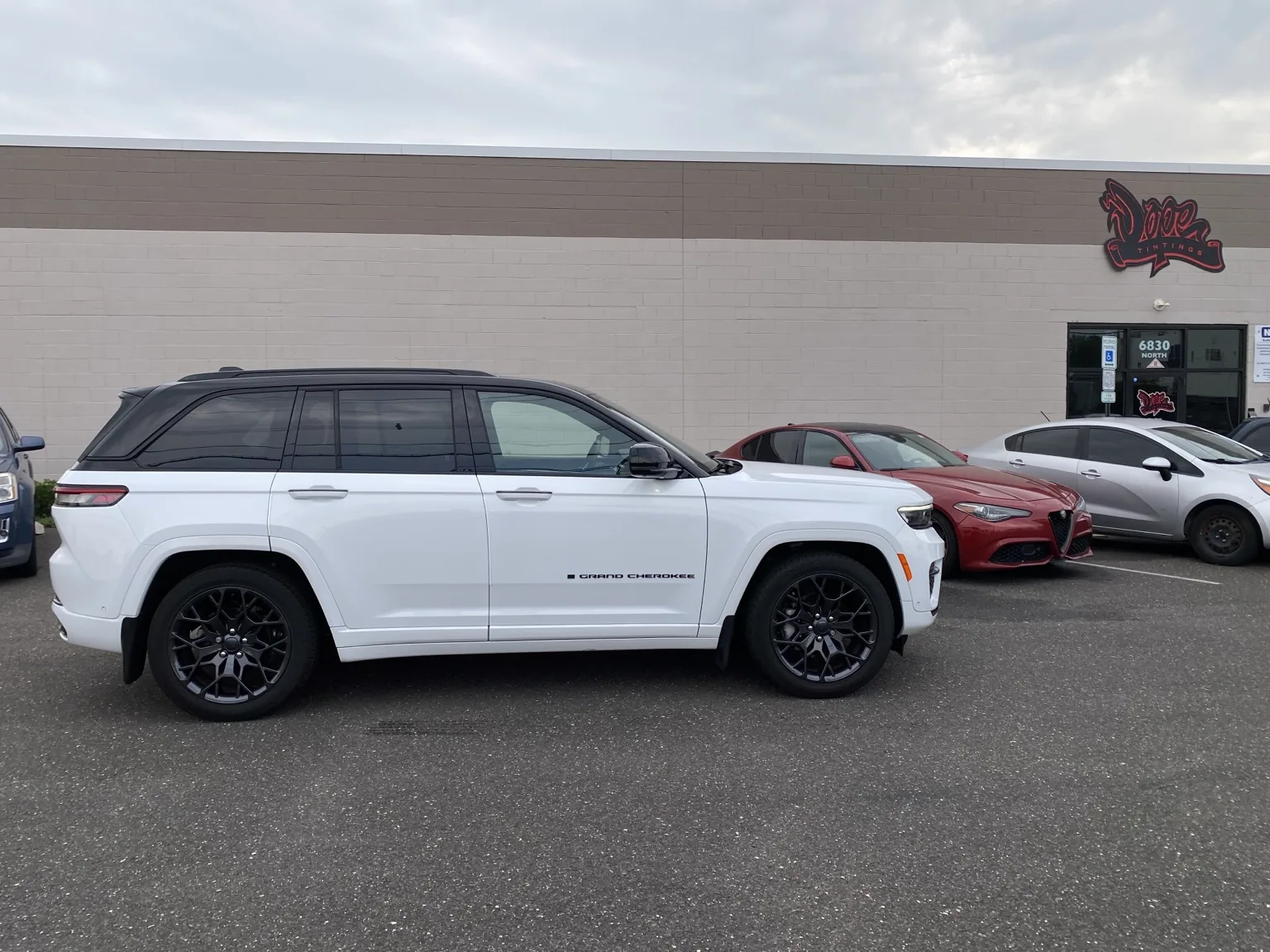 What Does Legal Window Tint Look Like on an SUV in New Jersey? — photo 2