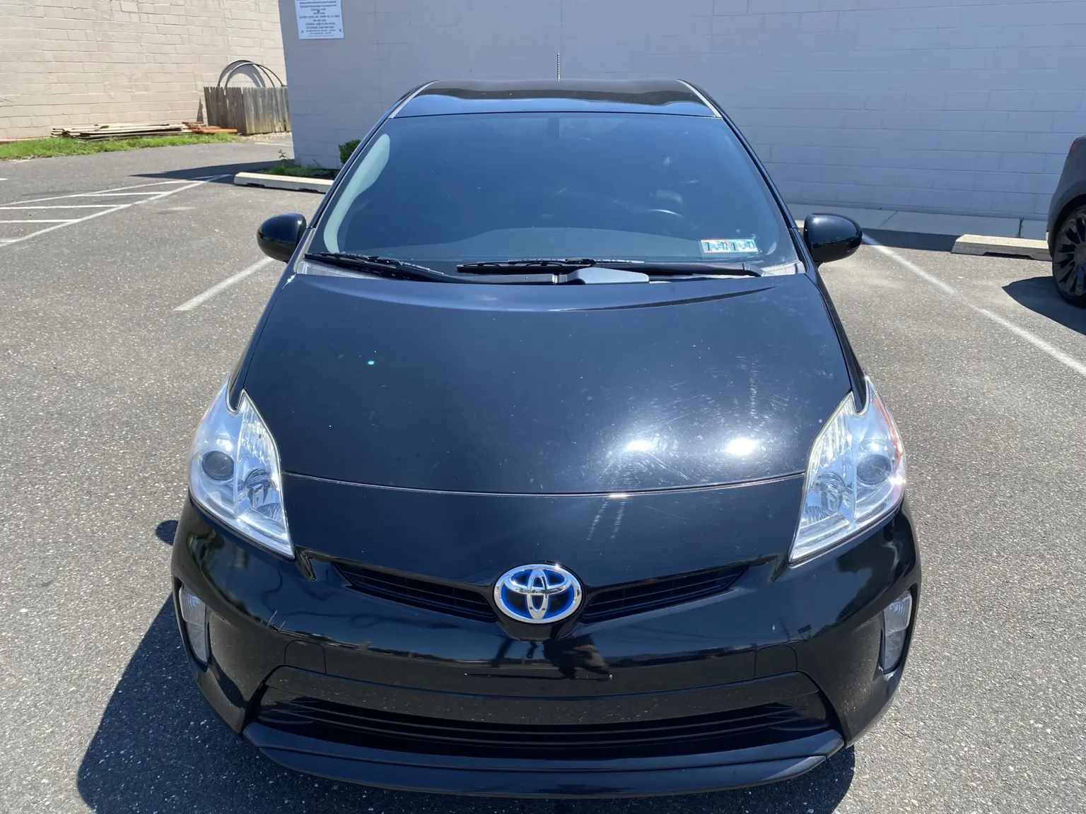 What Does 55% Windshield Tint Look Like on a 2010–2015 Toyota Prius?
