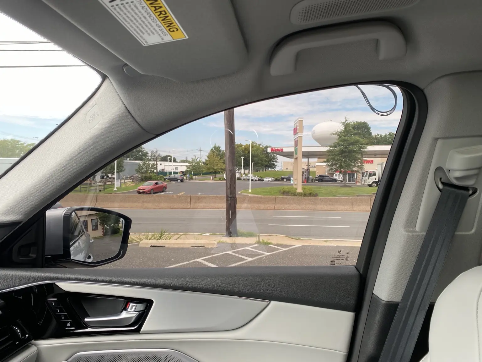 What Does 15% Front and 5% Rear Tint Look Like on a 2022–2026 Acura MDX? — photo 4